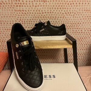 GUESS Women's Loven Sneakers